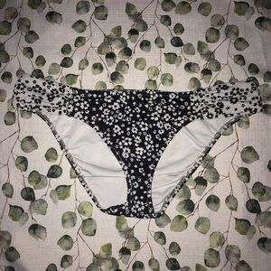 VS Knockout Ruched Bikini Bottoms Floral Print